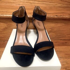 Beautiful heel sandals 👡 NWT